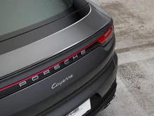 Porsche Cayenne E-Hybrid Coupé in quarzitgraumetallic
