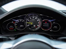 Porsche Cayenne E-Hybrid Coupé in quarzitgraumetallic