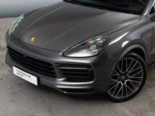 Porsche Cayenne E-Hybrid Coupé in quarzitgraumetallic