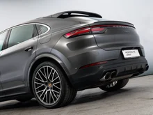 Porsche Cayenne E-Hybrid Coupé in quarzitgraumetallic