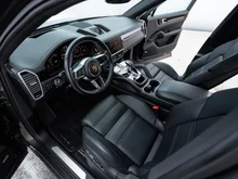 Porsche Cayenne E-Hybrid Coupé in quarzitgraumetallic