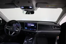 VW Passat Variant Business eTSI DSG in schwarz - metallic