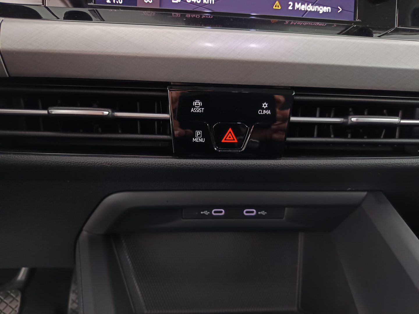 VW Golf Variant Life TDI | Bild 25 von 31