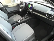 SEAT Leon Style Edition 1.5 TSI 115 PS in Nacht-Schwarz Metallic