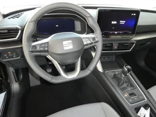 SEAT Leon Style Edition 1.5 TSI 115 PS in Nacht-Schwarz Metallic
