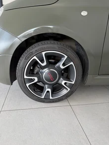 Thumbnail-Foto von Fahrzeug