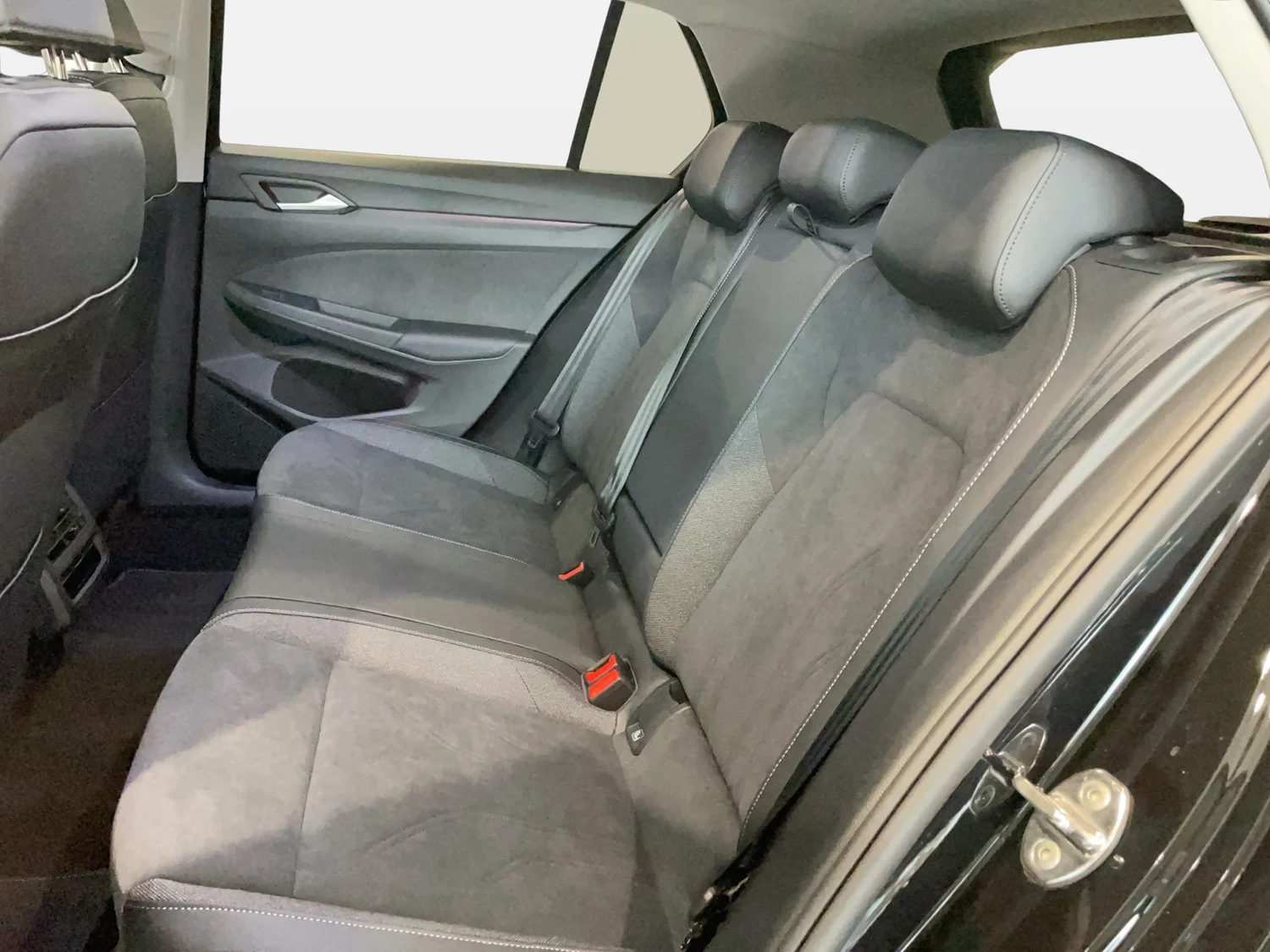 Bild eines Golf Rabbit eHybrid DSG 150 kW