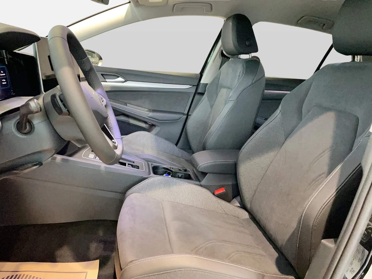 Bild eines Golf Rabbit eHybrid DSG 150 kW