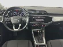Audi Q3 45 TFSI e S-tronic in schwarz - metallic