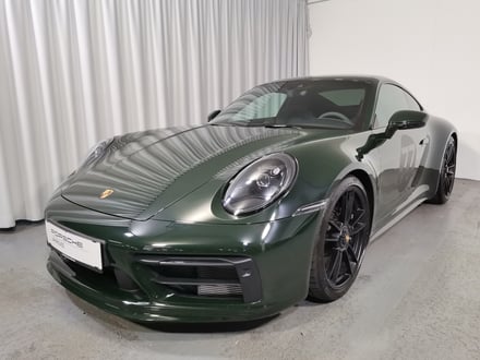 Porsche 911 Carrera GTS