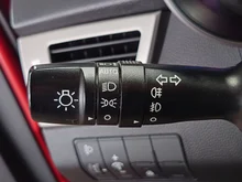 Hyundai i30 CW 1,4 CRDi Comfort in Rot