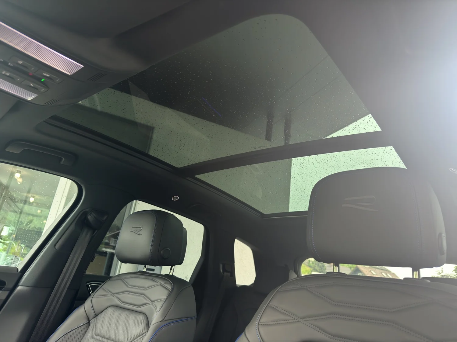 Bild eines Touareg R eHybrid TSI 4M. Final Edition