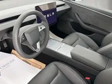 Tesla Model 3 Long Range AWD 75kWh in dunkelgrau - normal