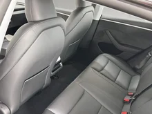 Tesla Model 3 Long Range AWD 75kWh in dunkelgrau - normal