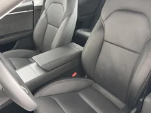 Tesla Model 3 Long Range AWD 75kWh in dunkelgrau - normal