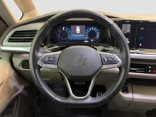 VW Multivan Style eHybrid in Deepblack Perleffekt