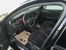 Škoda Octavia Combi RS iV in SCHWARZ-MAGIC PERLEFFEKT