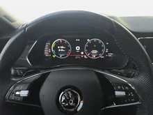 Škoda Octavia Combi RS iV in SCHWARZ-MAGIC PERLEFFEKT