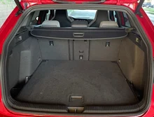 VW Golf Variant R-Line TDI DSG in Kings Red Metallic