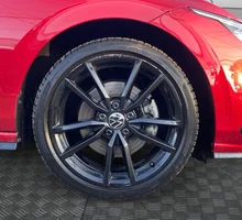 VW Golf Variant R-Line TDI DSG in Kings Red Metallic