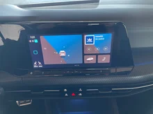 VW Golf Variant R-Line TDI DSG in Kings Red Metallic