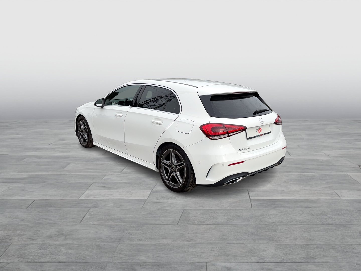 Mercedes A 220 d Aut. | Bild 3 von 25