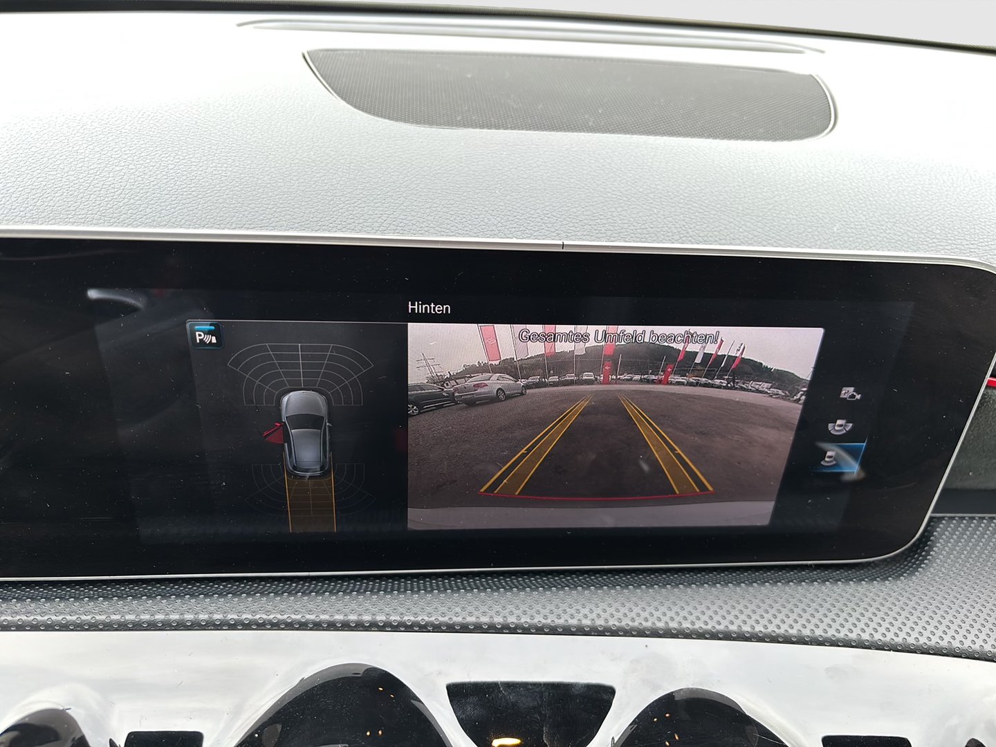 Mercedes A 220 d Aut. | Bild 20 von 25