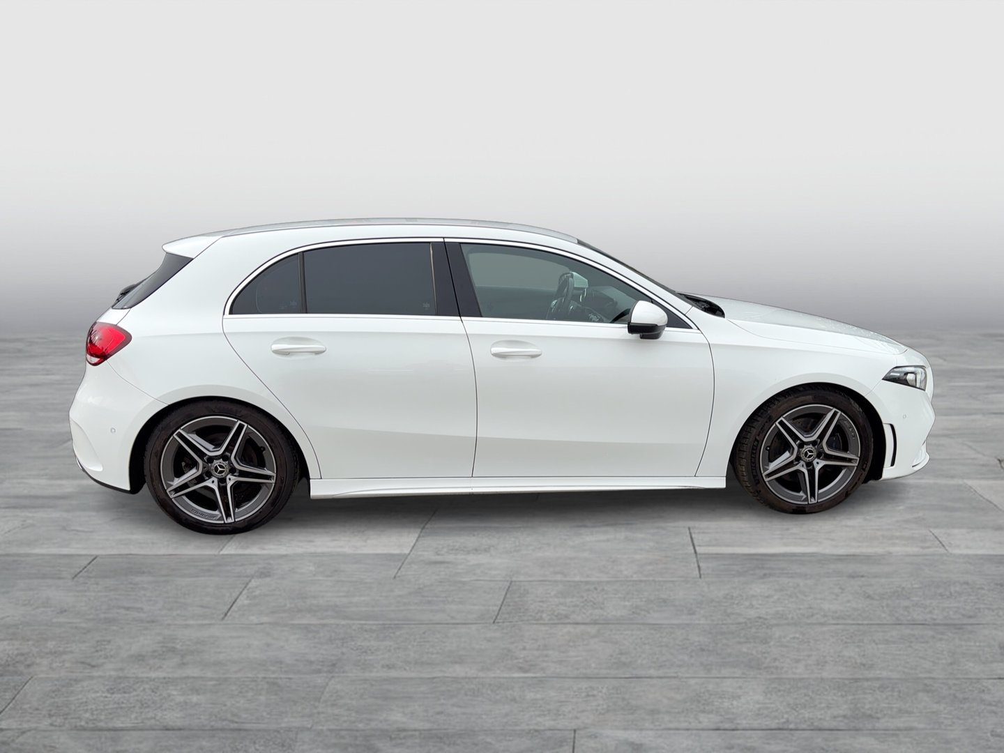 Mercedes A 220 d Aut. | Bild 5 von 25