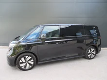 VW ID Buzz ID. Buzz Pro LR 210 kW in Deepblack Perleffekt