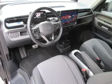VW ID Buzz ID. Buzz Pro LR 210 kW in Deepblack Perleffekt