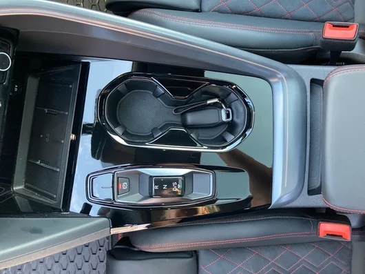 Bild eines Audi Q5 Sportback e-hybrid quattro 220 KW