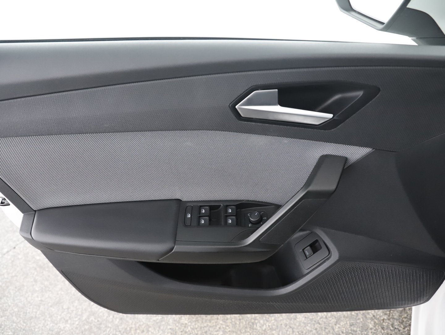 SEAT Leon SP Kombi Style 2.0 TDI DSG | Bild 4 von 14