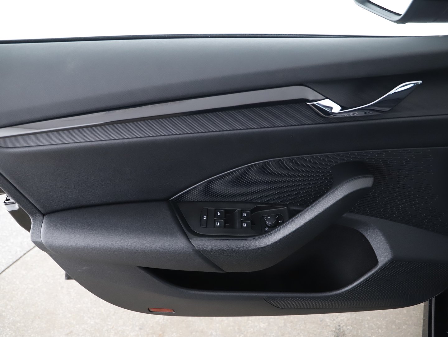 Škoda OCTAVIA Combi Ambition TDI DSG | Bild 10 von 28