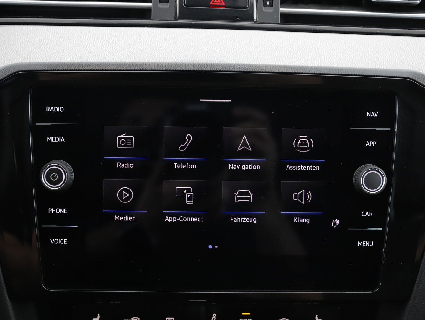 VW Passat Variant Business TDI SCR DSG | Bild 7 von 15