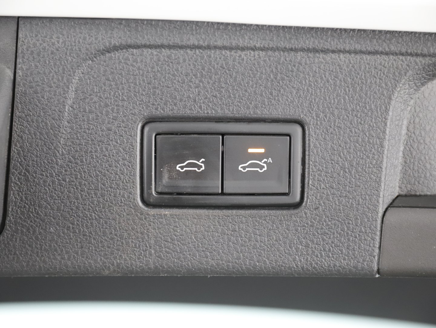 VW Passat Variant Business TDI SCR DSG | Bild 12 von 15
