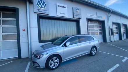 VW Golf Variant Life TDI