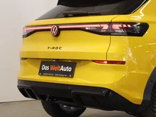 VW T-Roc R-Line eTSI DSG in Canary Yellow Dach Black Uni