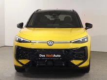 VW T-Roc R-Line eTSI DSG in Canary Yellow Dach Black Uni