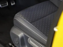VW T-Roc R-Line eTSI DSG in Canary Yellow Dach Black Uni