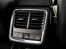 Škoda Enyaq Coupé RS in SCHWARZ-MAGIC PERLEFFEKT