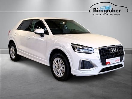 Audi Q2 30 TFSI admired