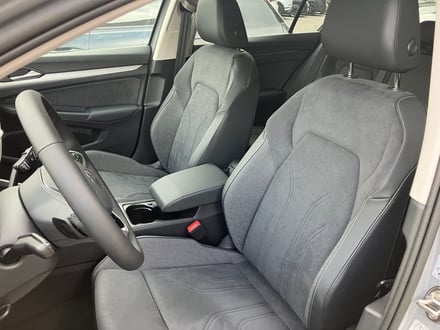 VW Golf Rabbit eHybrid DSG 150 kW