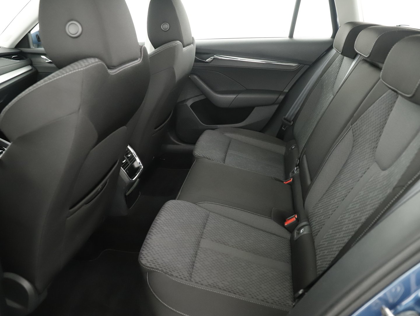 Škoda OCTAVIA Combi Style TDI DSG | Bild 9 von 12