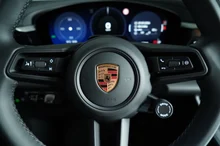 Porsche Macan 4S in tiefschwarzmetallic