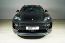 Porsche Macan 4S in tiefschwarzmetallic