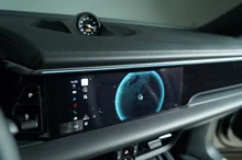 Porsche Macan 4S in tiefschwarzmetallic