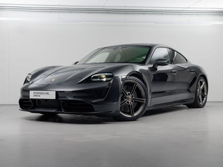 Porsche Taycan Turbo