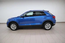 VW T-Roc Design TSI ACT DSG in mittelblau - metallic