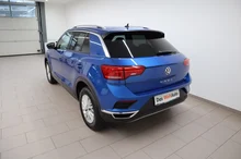 VW T-Roc Design TSI ACT DSG in mittelblau - metallic
