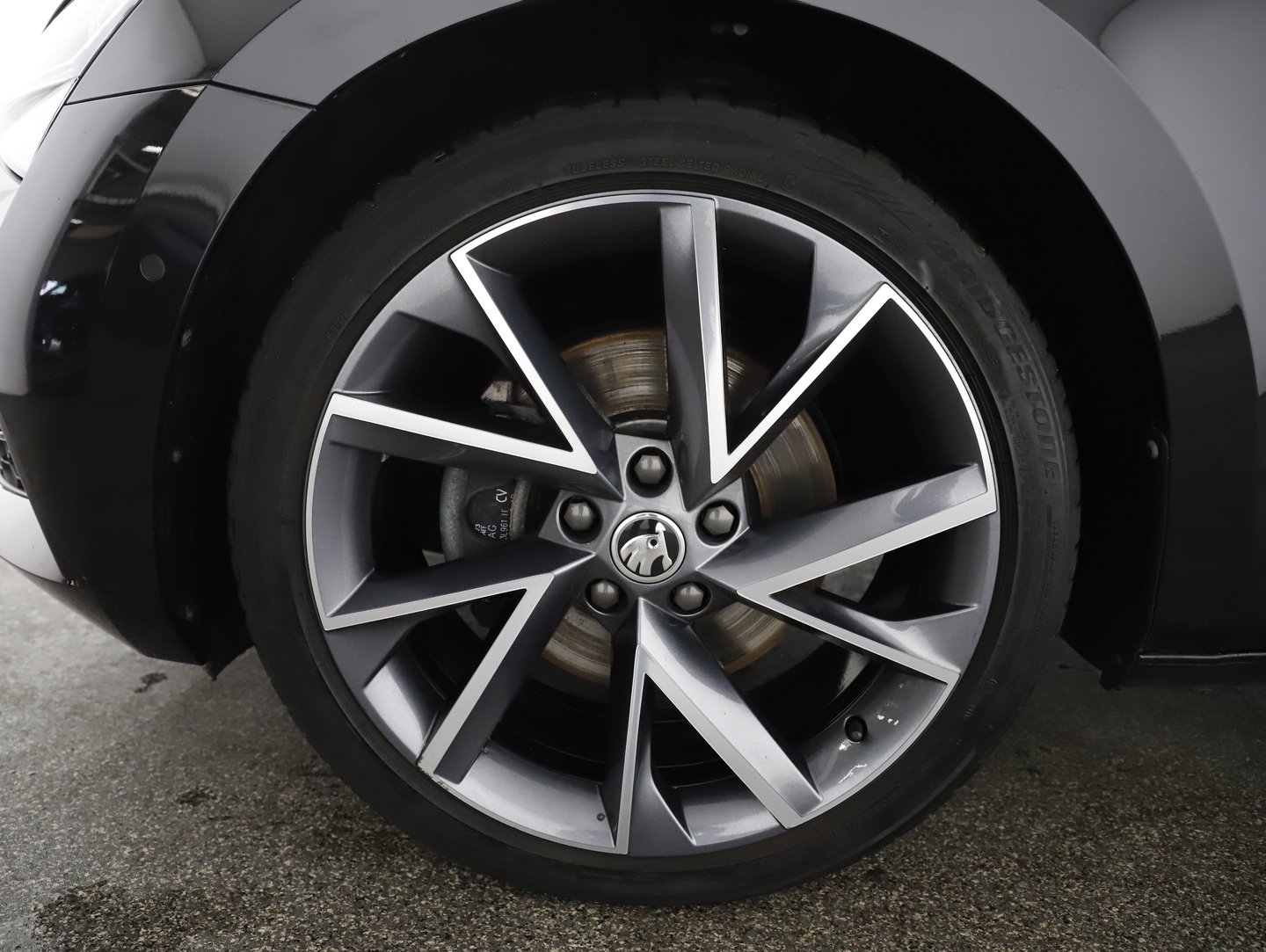 Škoda Superb Combi iV Sportline DSG | Bild 3 von 23